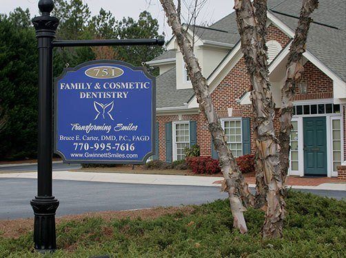 Exterior of dental office building in Lawrenceville